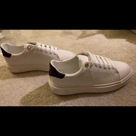 New Louis Vuitton Tennis shoes AAA, size 39 EU - Picture 11 of 11